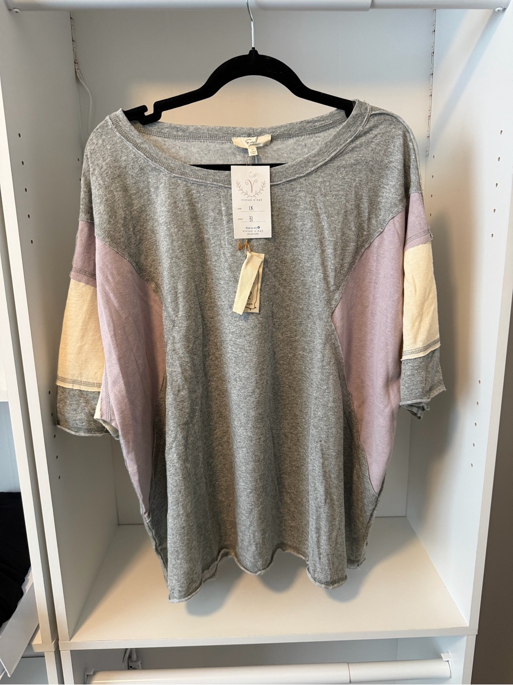 Gray & Lavender Colorblock Oversized Top – 1X NWT